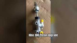 Поршень Hino 300 ISF 3.8 OEM 5258754