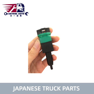 Japanese truck parts 4P Stop Light Switch 84340-E0020 84550-1280 84380-2180  for E13C E13CT P11C HINO 700 PROFIA TRUCK PARTS